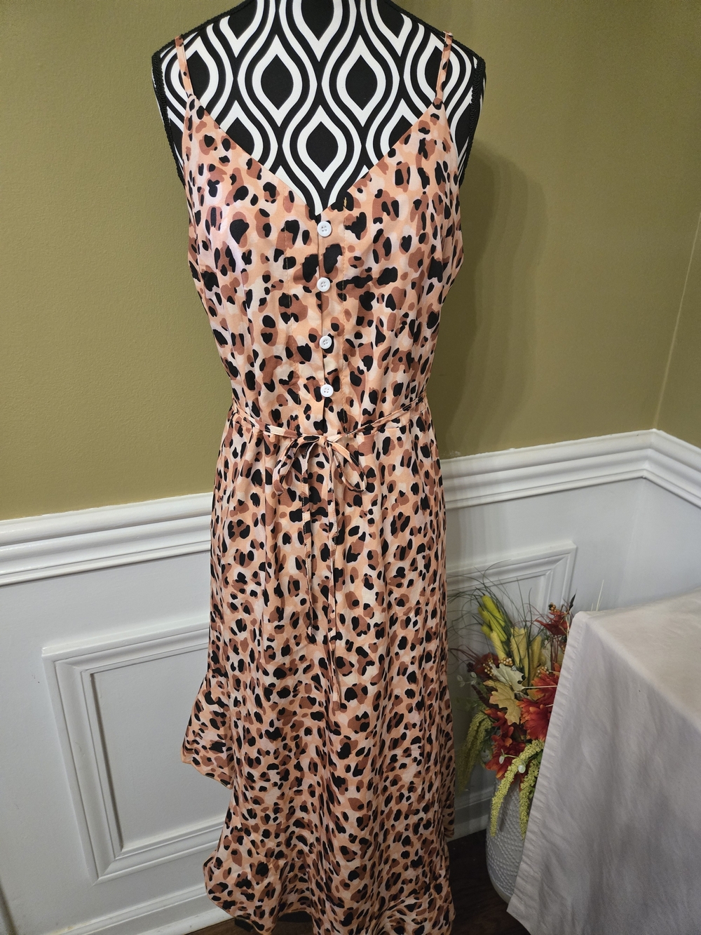 SHEIN Tan & Black Spaghetti  Strap Leopard Print Maxi Dress Large